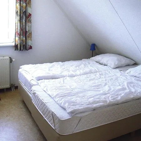 Holiday Homes - Nho03002-fya